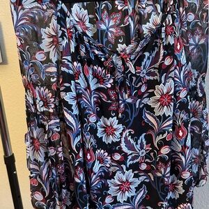 INC semi sheer tie front blouse Red and blue floral